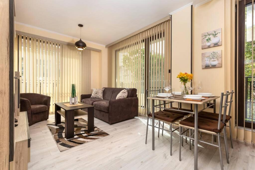 Cozy New Apartment 'Casa Vacanza ' ✵ Top Center ✵ Plovdiv Exteriör bild