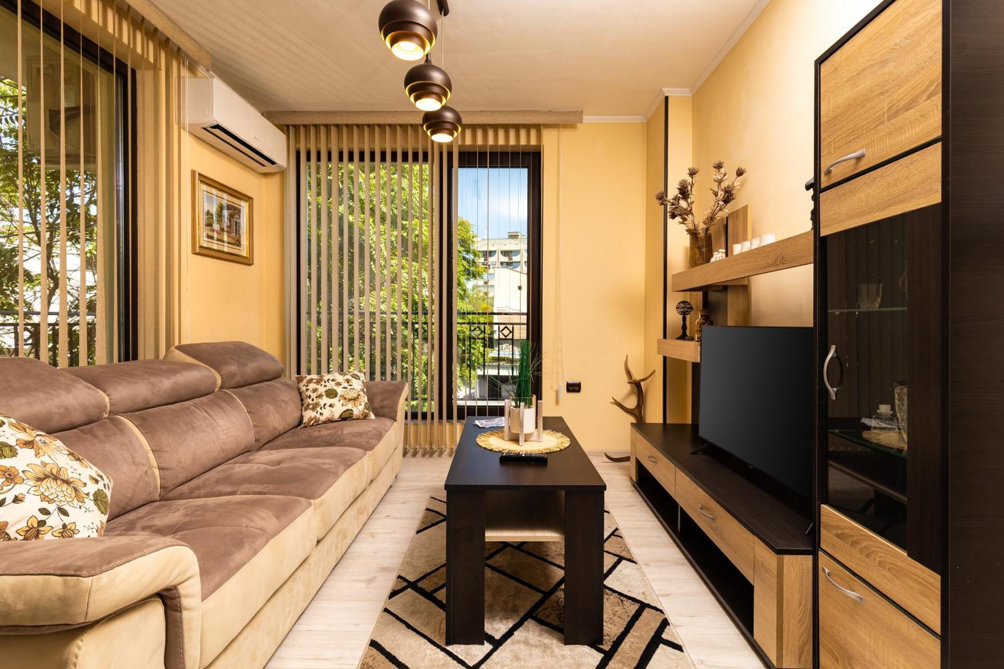 Cozy New Apartment 'Casa Vacanza ' ✵ Top Center ✵ Plovdiv Exteriör bild